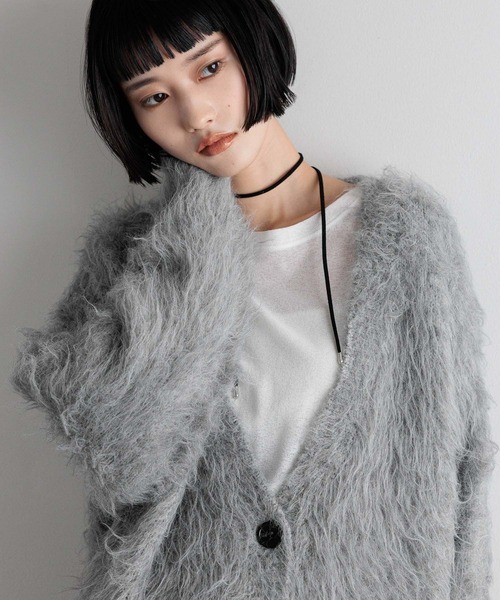 LOWRYS FARM（ローリーズファーム）の「シャギーロングＶカーディガン　595935（カーディガン/ボレロ・レディース・アイボリー/グレー/ピンク/イエロー・FREE）」の17枚目の写真