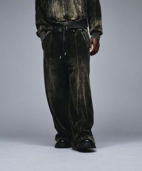 ANDER HUNK(アンダーハンク)の「Velours Baggy Track Pants / ベロアバギートラックパンツ(その他パンツ・メンズ・ブラック/その他・MEDIUM/LARGE/SMALL)」の19枚目の写真