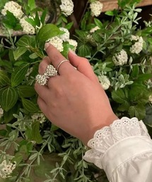 SILVER RIBBON BEADS RING