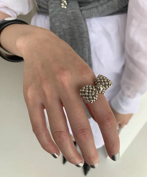 Vipoa(ヴィポア)の「SILVER RIBBON BEADS RING(リング・レディース・シルバー・FREE)」の18枚目の写真