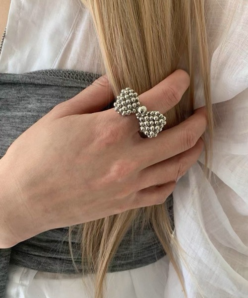 Vipoa(ヴィポア)の「SILVER RIBBON BEADS RING(リング・レディース・シルバー・FREE)」の17枚目の写真