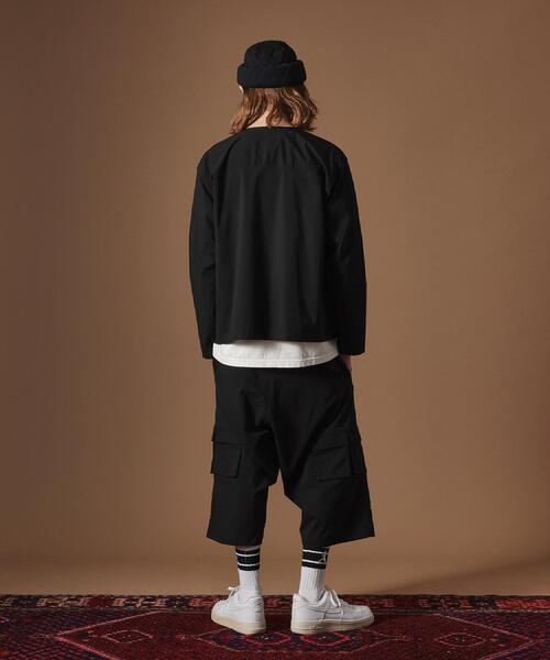 40ｃｔ＆525（フォーティーカラッツアンドゴーニーゴ）の「エリナシカバーオール（ブルゾン・メンズ・ブラック/サンドベージュ・03/02）」の13枚目の写真