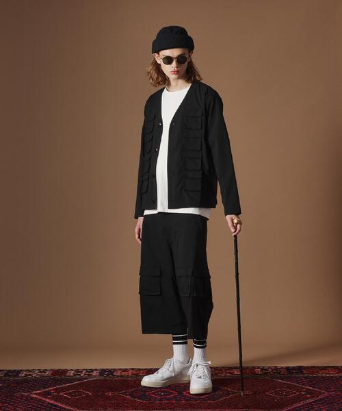 40ｃｔ＆525（フォーティーカラッツアンドゴーニーゴ）の「エリナシカバーオール（ブルゾン・メンズ・ブラック/サンドベージュ・03/02）」の17枚目の写真