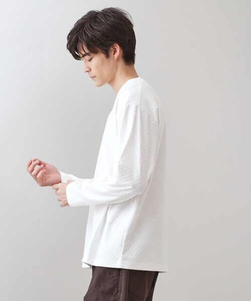 THE SHOP TK （ザ ショップ ティーケー ）の「リンクスジャカード長袖Tシャツ【サスティナブル素材使用/洗濯機OK】（Tシャツ/カットソー・メンズ・オフホワイト/ライトグレー/ブラック・03/02/01/04）」の4枚目の写真