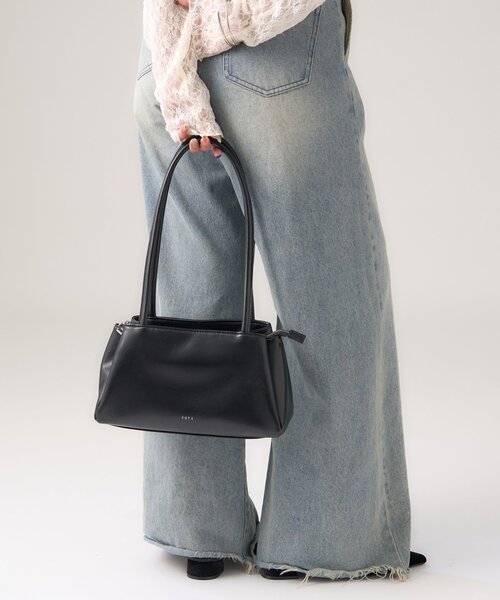 mystic(ミスティック)の「【新色オフホワイト】loti 3ポケットBAG(ショルダーバッグ・レディース・ブラック/ボルドー/オフホワイト/ブラウン・ONE SIZE)」の18枚目の写真