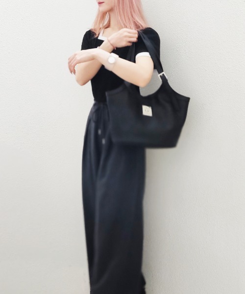 CRYSTAL BALL(クリスタルボール)の「ヒッピープレートバケットバッグ(トートバッグ・レディース・ブラック/オフホワイト/キャメル・FREE)」の10枚目の写真