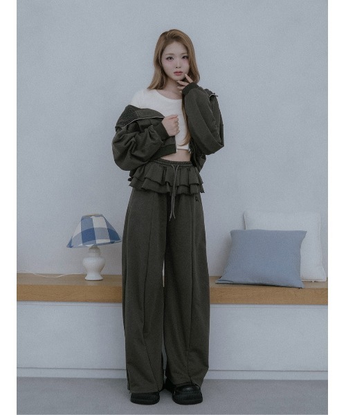 専用darich☆ユーズドルックフリルスウェットパンツ&パーカー2点新品タグ付き ユーズドルックフリルスウェットパンツ – Darich (ダーリッチ)