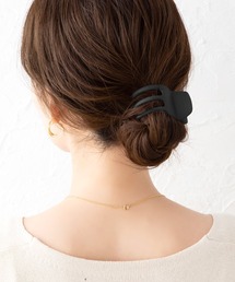 Cream dot.（クリームドット）の「大人ヘアに活躍するマットカラーバンスクリップ（バレッタ/ヘアクリップ）」