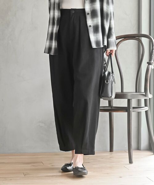 rps（アールピーエス）の「ツイルコクーンパンツ（その他パンツ・レディース・ブラック/カーキ/ダークブラウン/ダークベージュ・フリー）」の2枚目の写真