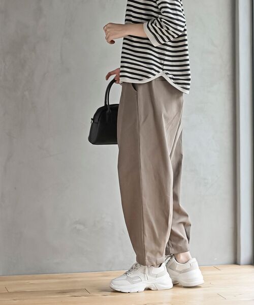 rps（アールピーエス）の「ツイルコクーンパンツ（その他パンツ・レディース・ブラック/カーキ/ダークブラウン/ダークベージュ・フリー）」の15枚目の写真