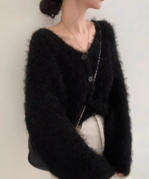 SHEPP（シープ）の「シャギーVネックニットプルオーバー（ニット/セーター・レディース・ホワイト/ピンク/グレー/ブラック・F）」の18枚目の写真