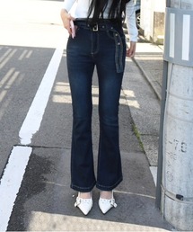 Vini（ヴィニ）の「ベルト付きスタイルアップフレアデニム（デニムパンツ）」