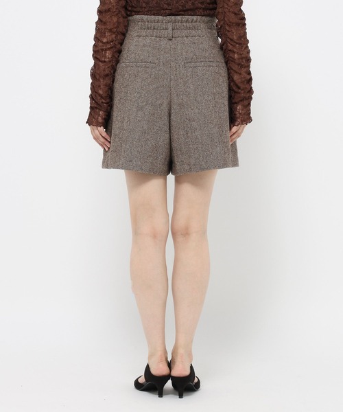 mysty woman（ミスティウーマン）の「ハイウエストタックショートパンツ 605447（その他パンツ・レディース・グレー/ブラウン/ブラック・FREE）」の11枚目の写真