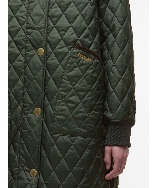 Barbour(バブアー)の「Hilary キルティング ミドルレングス ジャケット(レディース)(ブルゾン・レディース・オリーブ/ブラック/レッド・8/10)」の7枚目の写真