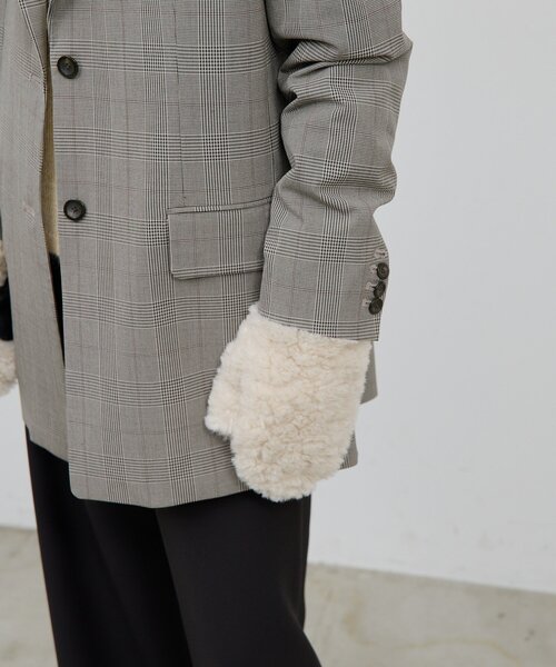 GALLARDAGALANTE(ガリャルダガランテ)の「ボアミトン(その他小物・レディース・ブラウン/オフホワイト・FREE)」の5枚目の写真