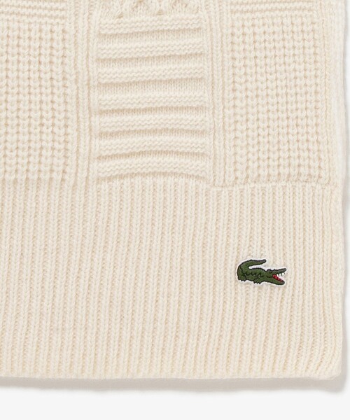 LACOSTE（ラコステ）の「アラン柄ブレンドウールニットマフラー（マフラー・レディース・オフホワイト/グレー/ライトピンク・FREE）」の11枚目の写真