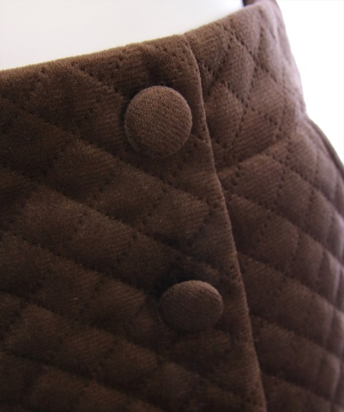 CLEAR BASIC（クリアベーシック）の「クルミボタンキルティングショートパンツ［大人 カジュアル フェミニン 着回し力抜群］≪再入荷≫（その他パンツ・レディース・アイボリー/ブラウン・F）」の16枚目の写真