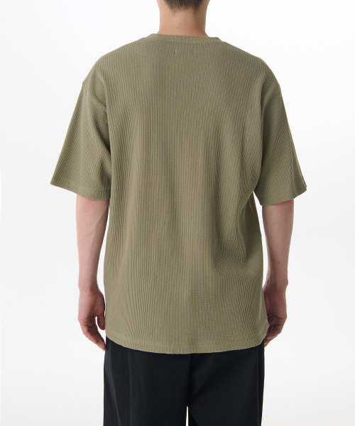 MUSINSA STANDARD（ムシンサスタンダード）の「ワッフルリラックスドクルーネックTシャツ[セージ]（Tシャツ/カットソー・メンズ・その他・SMALL/MEDIUM/LARGE/X-LARGE/XX-LARGE/XXX-LARGE）」の2枚目の写真