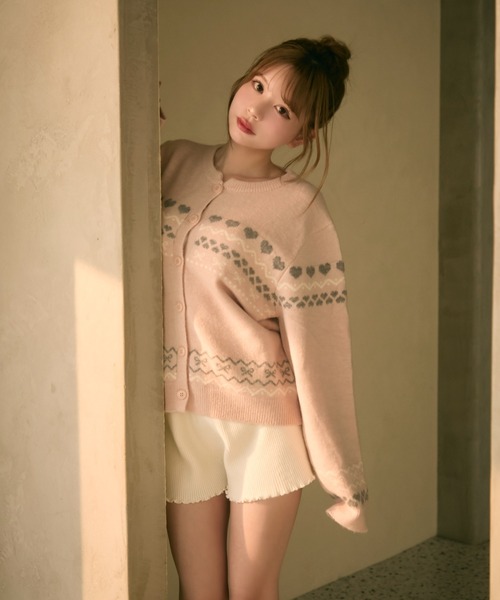 TITTY&CO.(ティティーアンドコー)の「ハート柄ノルディックボタンカーディガン(カーディガン/ボレロ・レディース・ネイビー/ピンク/グレー・FREE)」の18枚目の写真