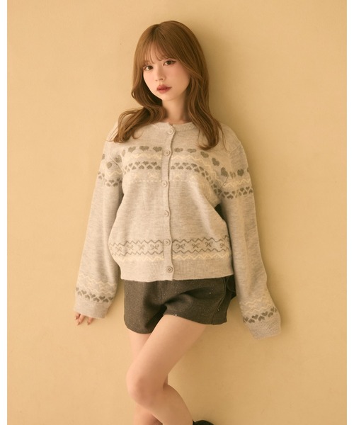 TITTY&CO.(ティティーアンドコー)の「ハート柄ノルディックボタンカーディガン(カーディガン/ボレロ・レディース・ネイビー/ピンク/グレー・FREE)」の9枚目の写真