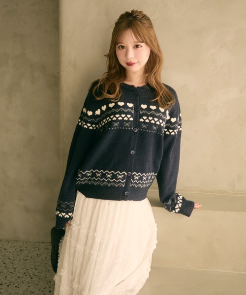 TITTY&CO.(ティティーアンドコー)の「ハート柄ノルディックボタンカーディガン(カーディガン/ボレロ・レディース・ネイビー/ピンク/グレー・FREE)」の17枚目の写真