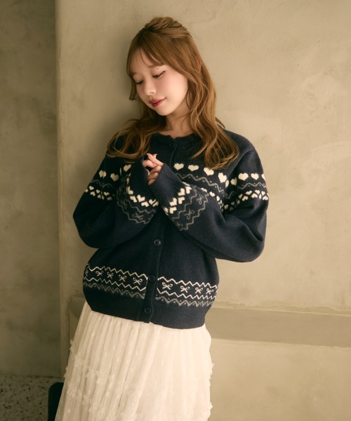 TITTY&CO.(ティティーアンドコー)の「ハート柄ノルディックボタンカーディガン(カーディガン/ボレロ・レディース・ネイビー/ピンク/グレー・FREE)」の15枚目の写真