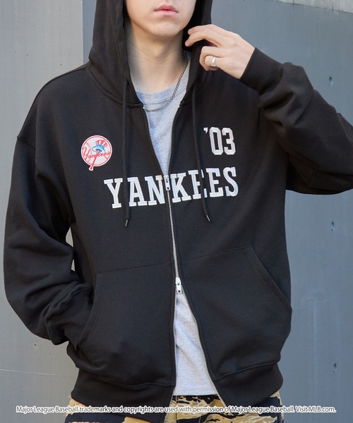 MLB（メジャーリーグベースボール）の「MLB/メジャーリーグベースボール 別注 ロゴ刺繍 オーバーサイズ ダブルジップパーカー（パーカー・メンズ・ブラック/杢グレー/オフホワイト/ネイビー/ダークブラウン・S/M/L）」の20枚目の写真