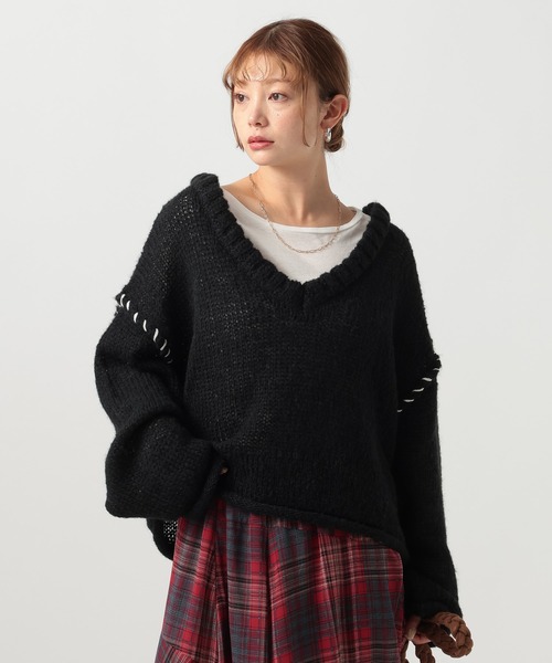 セール】[WEB限定]Vネックステッチニットプルオーバー（ニット