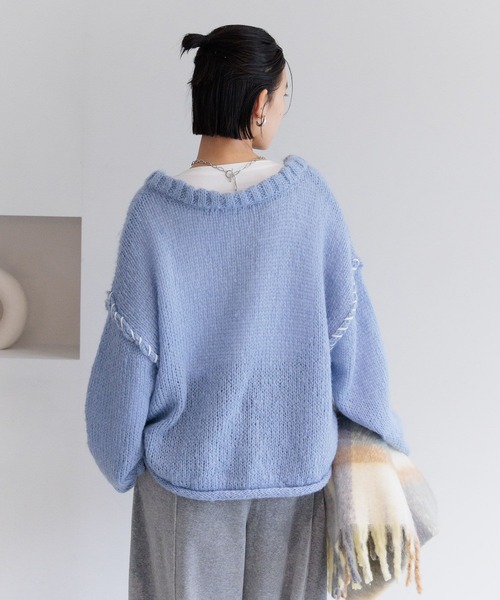 セール】[WEB限定]Vネックステッチニットプルオーバー（ニット