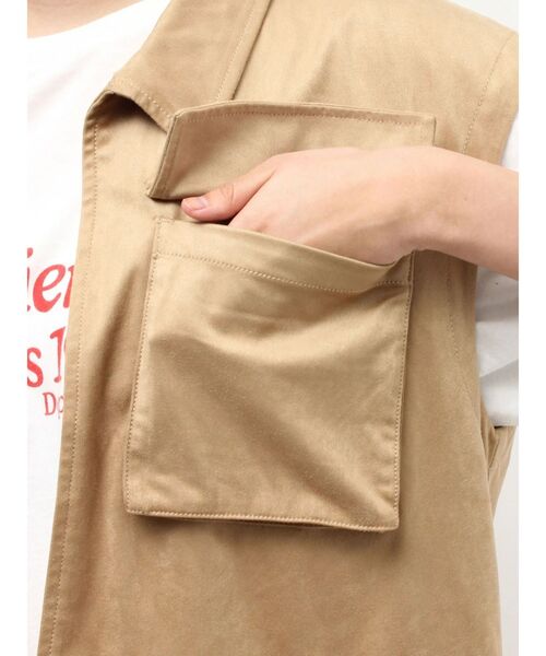 Ungrid(アングリッド)の「フェイクスウェードフリンジベスト(その他アウター・レディース・ベージュ・FREE)」の15枚目の写真