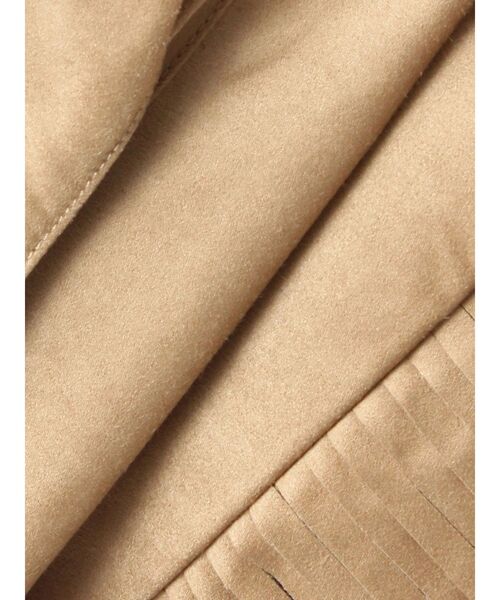 Ungrid(アングリッド)の「フェイクスウェードフリンジベスト(その他アウター・レディース・ベージュ・FREE)」の18枚目の写真