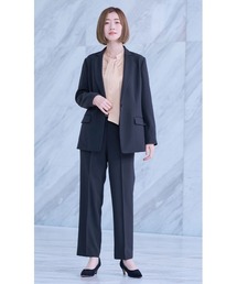 ストレート パンツ テーラードジャケット」に該当するファッション通販