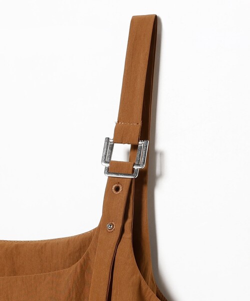 Ray BEAMS（レイビームス）の「アシメフリルヘム キャミ ワンピース（ワンピース・レディース・ブラウン系その他5/ブラック・1/0）」の19枚目の写真