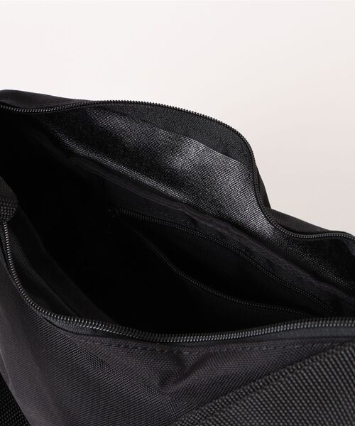 BED-STUY SHOULDER BAG Pokemon 25