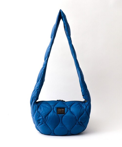 TAION(タイオン)の「【TAION / タイオン】MILITARY BANANA SHOULDER DOWN BAG M(ショルダーバッグ・メンズ・ブラック/ブルー/チャコールグレー/ダークネイビー・FREE)」の7枚目の写真
