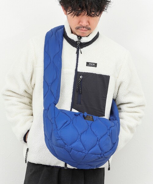 TAION(タイオン)の「【TAION / タイオン】MILITARY BANANA SHOULDER DOWN BAG M(ショルダーバッグ・メンズ・ブラック/ブルー/チャコールグレー/ダークネイビー・FREE)」の21枚目の写真