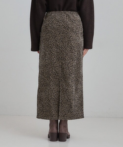 Cutie Blonde（キューティーブロンド）の「【あったか/洗濯機可/S-LL】主役になる 両面起毛 ベロアレオパード柄スカート（スカート・レディース・チャコール/ダークブラウン系3・01/02/03/04）」の13枚目の写真