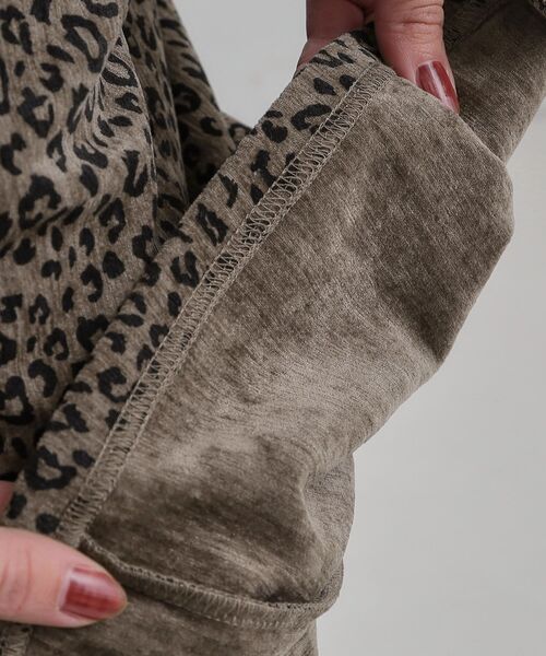Cutie Blonde（キューティーブロンド）の「【あったか/洗濯機可/S-LL】主役になる 両面起毛 ベロアレオパード柄スカート（スカート・レディース・チャコール/ダークブラウン系3・01/02/03/04）」の19枚目の写真