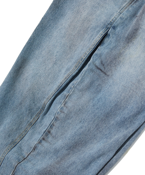 CRITIC（クリティック）の「DIRTY WASHED DENIM PANTS LIGHT BLUE（デニムパンツ・レディース・その他・MEDIUM/LARGE/X-LARGE）」の7枚目の写真
