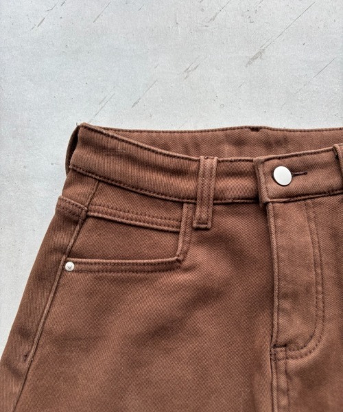 SHAGGIE（シャギー）の「裏起毛タイトハイウエストショートパンツ（その他パンツ・レディース・ブラック/ブラウン・SMALL/MEDIUM）」の20枚目の写真