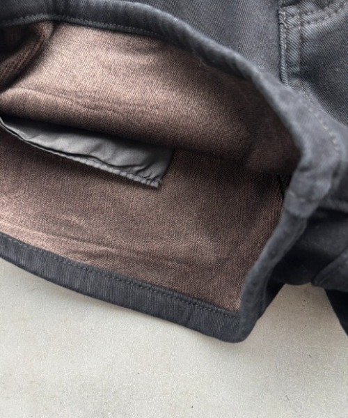 SHAGGIE（シャギー）の「裏起毛タイトハイウエストショートパンツ（その他パンツ・レディース・ブラック/ブラウン・SMALL/MEDIUM）」の11枚目の写真