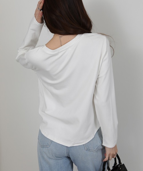 pumpkin port(パンプキンポート)の「ワンポイント プレート付 裏起毛 アシメデザイン 長袖Tシャツ(Tシャツ/カットソー・レディース・ホワイト/ワインレッド/ブラック/グレー・M)」の16枚目の写真