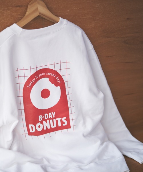 BIRTHDAY BAR（バースデイバー）の「≪BIRTHDAY BARオリジナル≫【B-DAY DONUTS】ドーナッツスウェット（スウェット・レディース・ホワイト・0）」の8枚目の写真