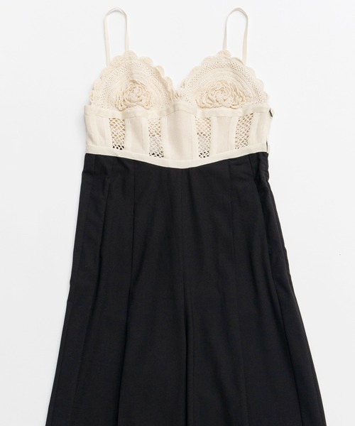 MAISON SPECIAL(メゾンスペシャル)の「Crochet V-Neck All-in-One/クロシェビスチェオールインワン(つなぎ/オールインワン・レディース・グレー/ブラック・38/36)」の16枚目の写真