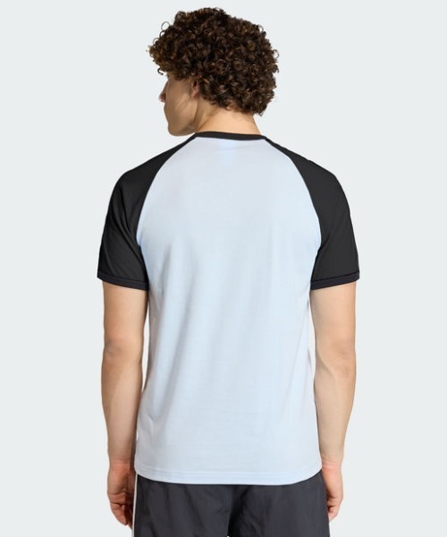 adidas（アディダス）の「スリーストライプ Tシャツ / アディダスオリジナルス adidas Originals（Tシャツ/カットソー・メンズ・イエロー/レッド/ホワイト/ブラック/ブルー/ブルー系その他・XX-LARGE/X-SMALL/SMALL/XX-SMALL/X-LARGE/MEDIUM/LARGE/3XL）」の9枚目の写真