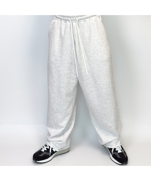 PACIENCIA(パシエンシア)の「ソフトエッジワイドパンツ(スウェットパンツ・メンズ・ライトグレー/ブラック/グレー・MEDIUM/LARGE/X-LARGE/XX-LARGE)」の1枚目の写真