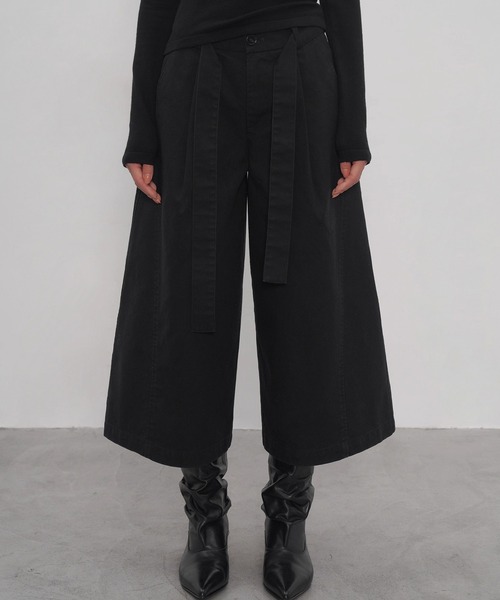 EIGHTHMONTH（エイスマンス）の「ベルトクロップドパンツ EM25a158【EIGHTHMONTH】【2025AW】（その他パンツ・レディース・ブラック・L/M/S）」の21枚目の写真