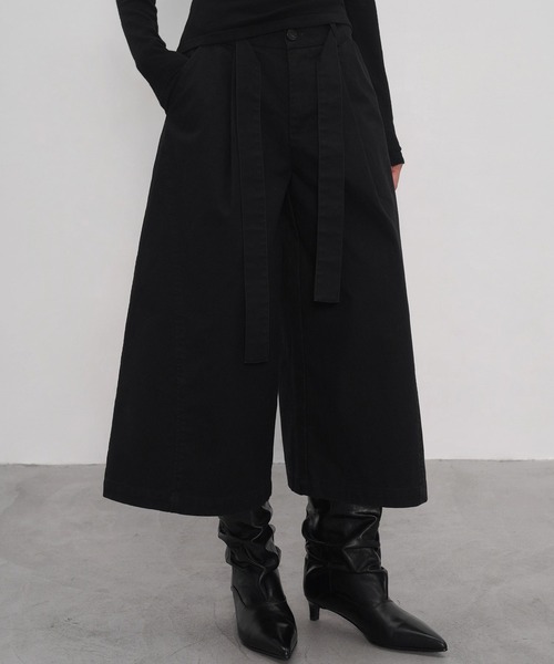 EIGHTHMONTH（エイスマンス）の「ベルトクロップドパンツ EM25a158【EIGHTHMONTH】【2025AW】（その他パンツ・レディース・ブラック・L/M/S）」の22枚目の写真