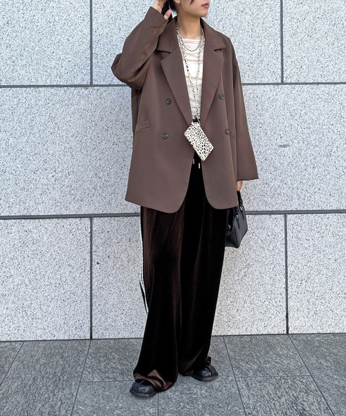 ISOOK（アイスー）の「【ISOOK / アイスー】レースラインベロアパンツ / イージーパンツ ストレートパンツ ワイドパンツ リラックスパンツ ハイウエスト フルレングス 無地 トラックパンツ ウエストゴム 紐 ブルー ブラウン ブラック ZOZOTOWN限定（その他パンツ・レディース・ブラック/ブルー/ブラウン・FREE）」の13枚目の写真