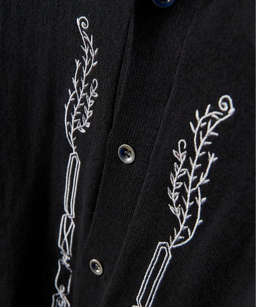 豪華刺繍　ブラックカーディガン セール】 Alegre フラワー刺繍ショート丈ニットカーディガン